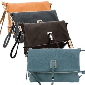 Women's NWT Cameleon Wristlet